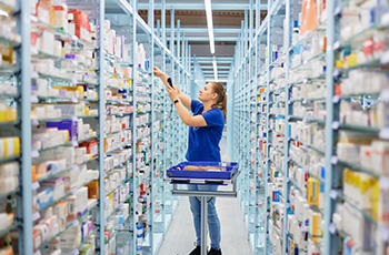 Sanacorp Großhandel – Zuverlässige Versorgung für Apotheken